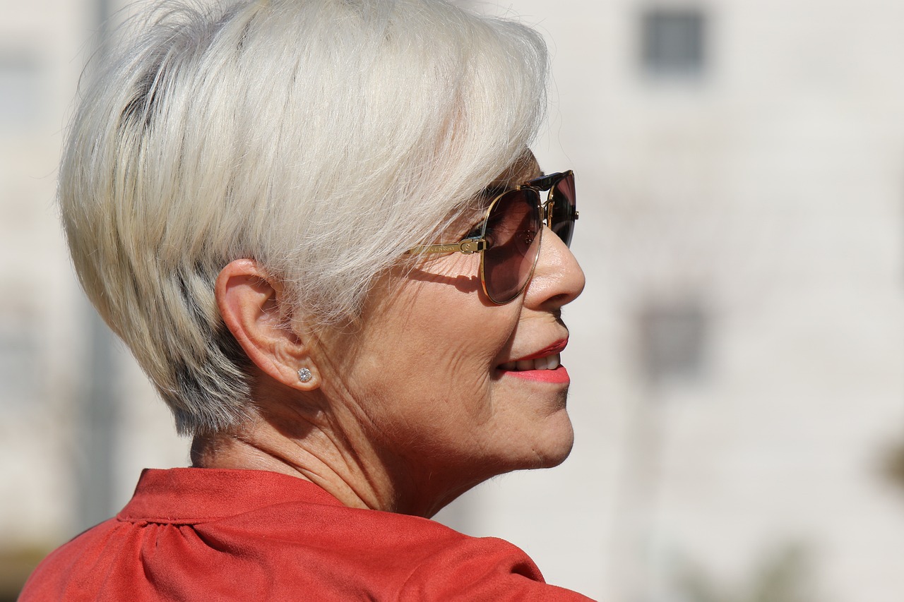 cati ani are marcela fota